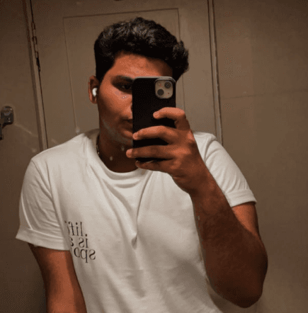 Varad Paranjape